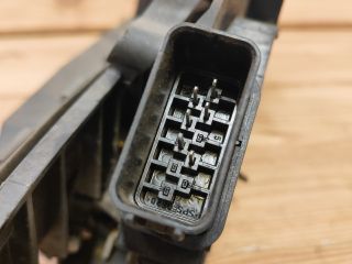 bontott FORD FOCUS C-MAX I Jobb első Ajtózár