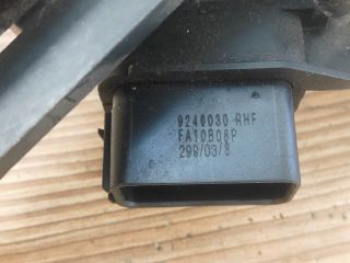 bontott FORD FOCUS C-MAX I Jobb első Ajtózár