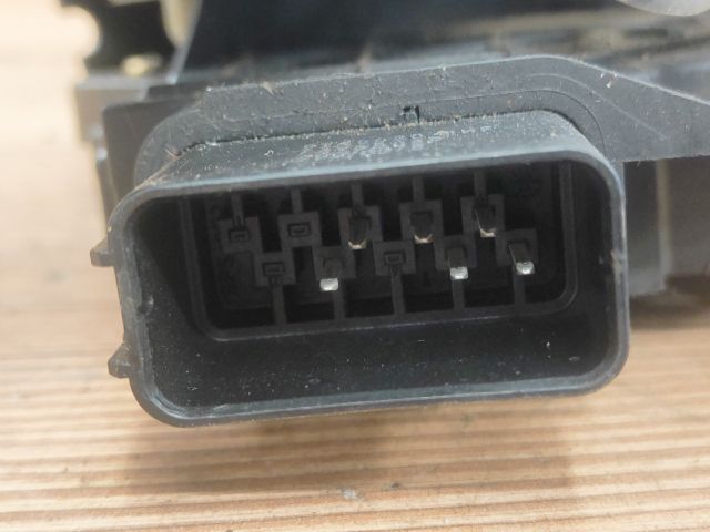 bontott FORD FOCUS C-MAX I Jobb első Ajtózár