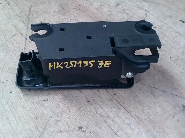 bontott FORD FOCUS C-MAX I Jobb első Belső Kilincs