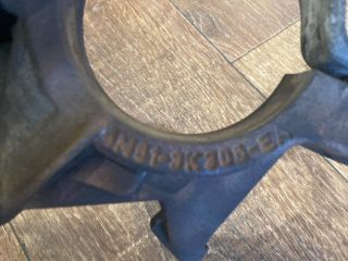 bontott FORD FOCUS C-MAX I Jobb első Féltengely Tartó