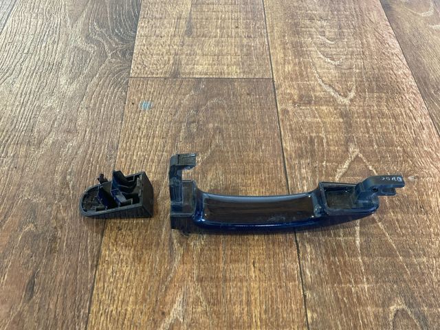 bontott FORD FOCUS C-MAX I Jobb első Külső Kilincs