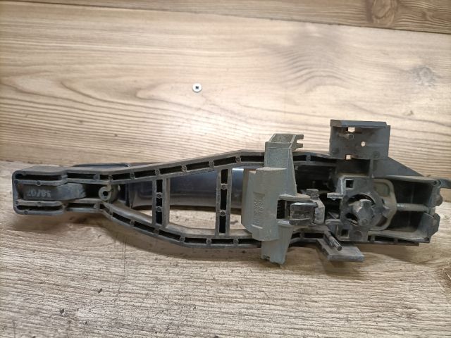 bontott FORD FOCUS C-MAX I Jobb első Külső Kilincs