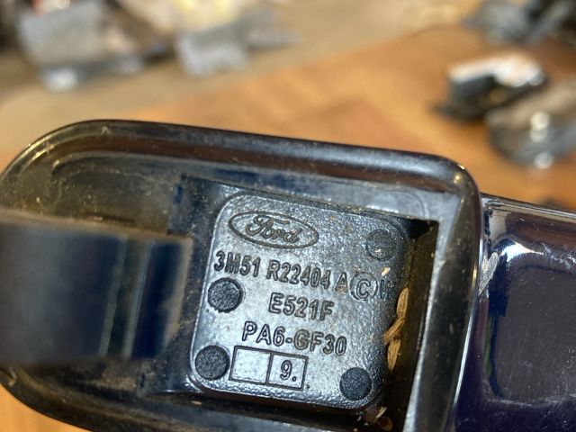 bontott FORD FOCUS C-MAX I Jobb első Külső Kilincs