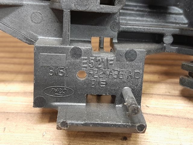 bontott FORD FOCUS C-MAX I Jobb első Külső Kilincs