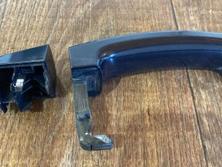 bontott FORD FOCUS C-MAX I Jobb első Külső Kilincs