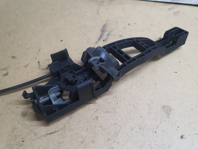 bontott FORD FOCUS C-MAX I Jobb első Külső Kilincsfészek