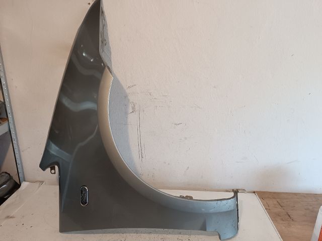 bontott FORD FOCUS C-MAX I Jobb első Sárvédő