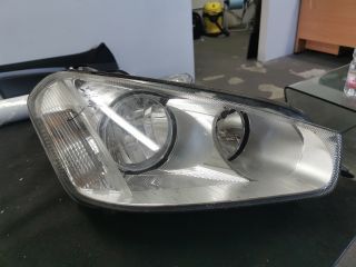 bontott FORD FOCUS C-MAX I Jobb Fényszóró