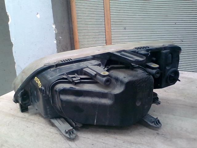 bontott FORD FOCUS C-MAX I Jobb Fényszóró