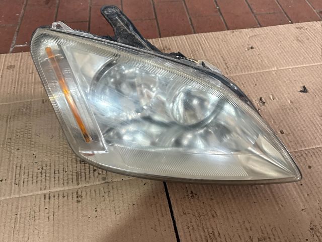 bontott FORD FOCUS C-MAX I Jobb Fényszóró