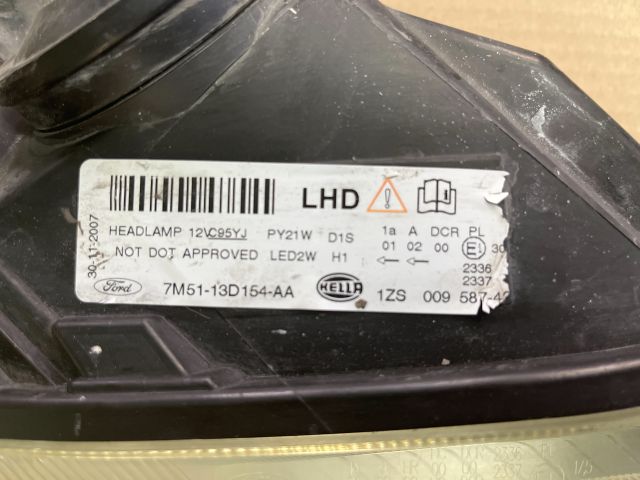 bontott FORD FOCUS C-MAX I Jobb Fényszóró