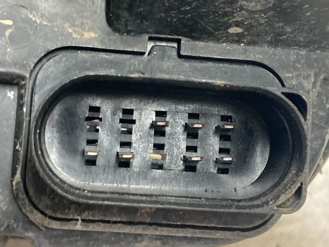 bontott FORD FOCUS C-MAX I Jobb Fényszóró