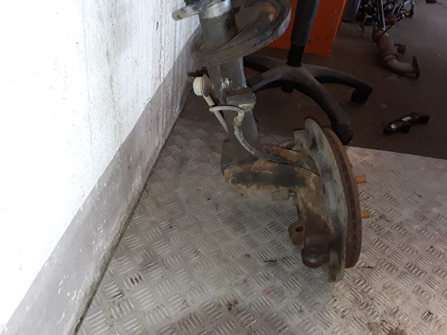 bontott FORD FOCUS C-MAX I Jobb Gólyaláb Csonkállvánnyal