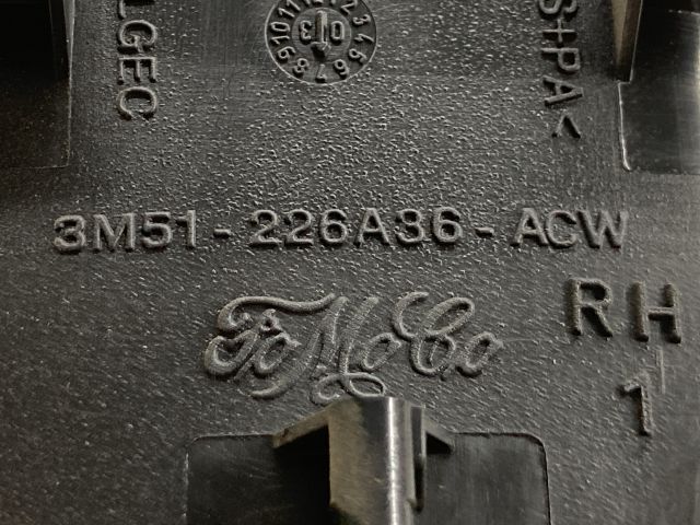 bontott FORD FOCUS C-MAX I Jobb hátsó Ablakemelő Kapcsoló