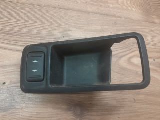 bontott FORD FOCUS C-MAX I Jobb hátsó Ablakemelő Kapcsoló