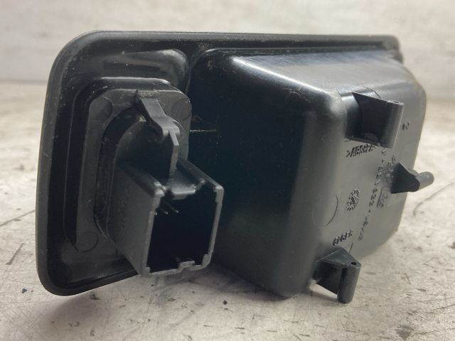 bontott FORD FOCUS C-MAX I Jobb hátsó Ablakemelő Kapcsoló