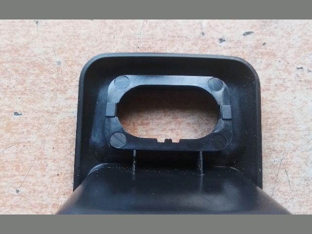 bontott FORD FOCUS C-MAX I Jobb hátsó Ablakemelő Kapcsoló