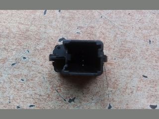 bontott FORD FOCUS C-MAX I Jobb hátsó Ablakemelő Kapcsoló