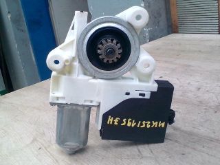 bontott FORD FOCUS C-MAX I Jobb hátsó Ablakemelő Motor