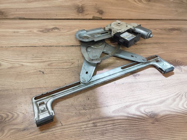 bontott FORD FOCUS C-MAX I Jobb hátsó Ablakemelő Szerkezet (Elektromos)