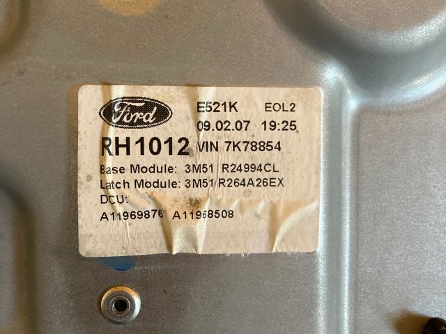 bontott FORD FOCUS C-MAX I Jobb hátsó Ablakemelő Szerkezet (Mechanikus)