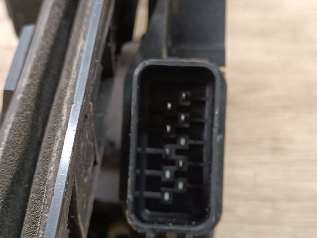 bontott FORD FOCUS C-MAX I Jobb hátsó Ajtózár