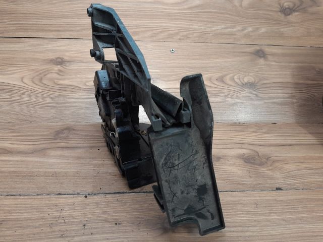 bontott FORD FOCUS C-MAX I Jobb hátsó Ajtózár