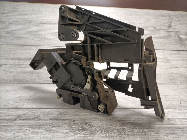 bontott FORD FOCUS C-MAX I Jobb hátsó Ajtózár