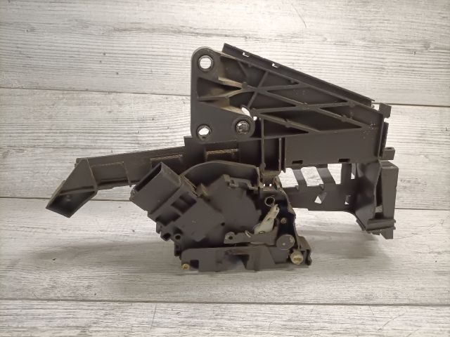 bontott FORD FOCUS C-MAX I Jobb hátsó Ajtózár