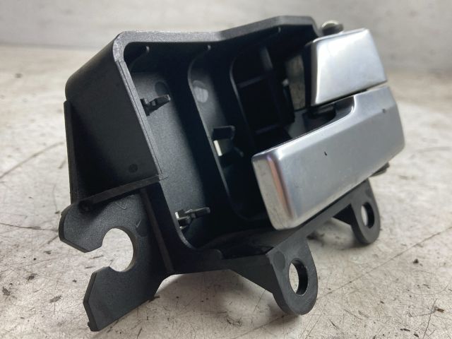 bontott FORD FOCUS C-MAX I Jobb hátsó Belső Kilincs