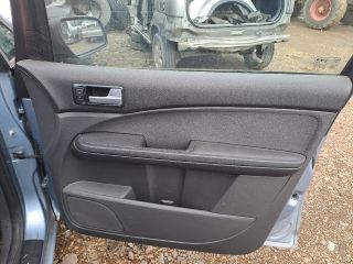 bontott FORD FOCUS C-MAX I Jobb hátsó Fejtámla