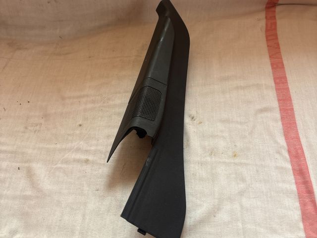 bontott FORD FOCUS C-MAX I Jobb hátsó Kis Hangszóró Burkolat