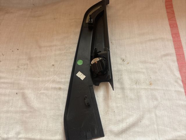 bontott FORD FOCUS C-MAX I Jobb hátsó Kis Hangszóró Burkolat