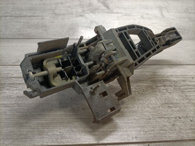 bontott FORD FOCUS C-MAX I Jobb hátsó Külső Kilincs