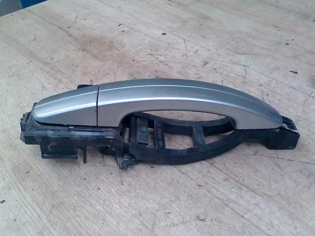 bontott FORD FOCUS C-MAX I Jobb hátsó Külső Kilincs