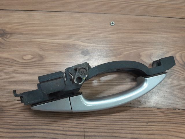 bontott FORD FOCUS C-MAX I Jobb hátsó Külső Kilincs