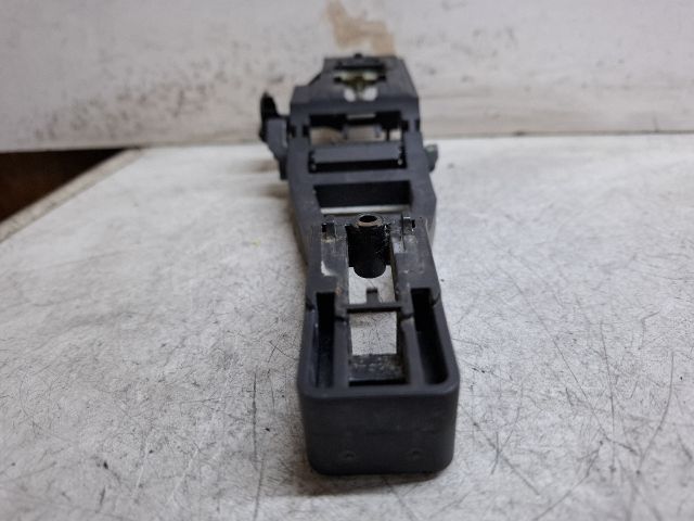 bontott FORD FOCUS C-MAX I Jobb hátsó Külső Kilincsfészek