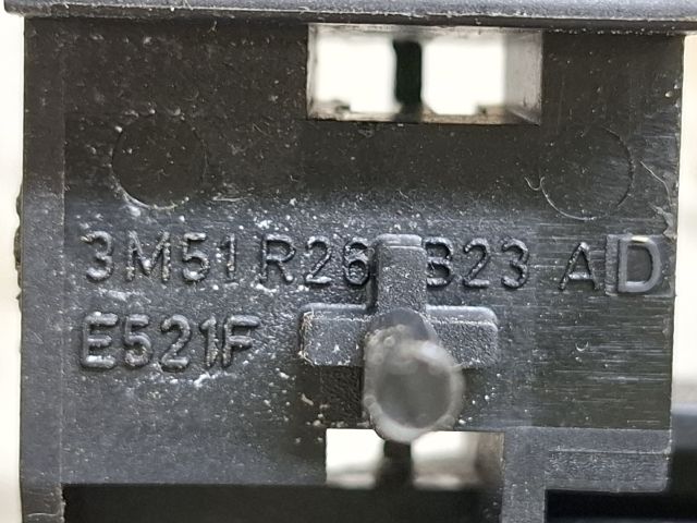 bontott FORD FOCUS C-MAX I Jobb hátsó Külső Kilincsfészek