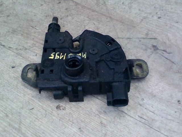 bontott FORD FOCUS C-MAX I Jobb Motorháztető Zárszerkezet