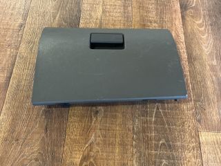 bontott FORD FOCUS C-MAX I Kesztyűtartó Ajtó