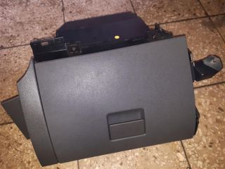 bontott FORD FOCUS C-MAX I Kesztyűtartó