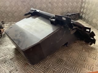 bontott FORD FOCUS C-MAX I Kesztyűtartó