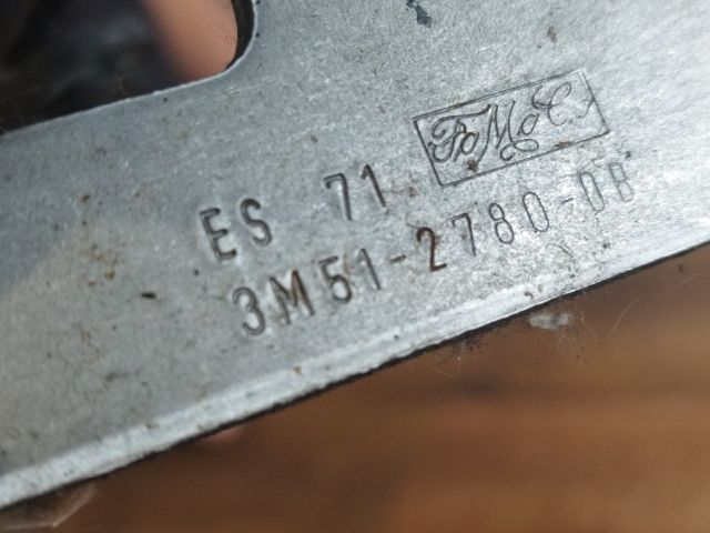 bontott FORD FOCUS C-MAX I Kézifék Kar