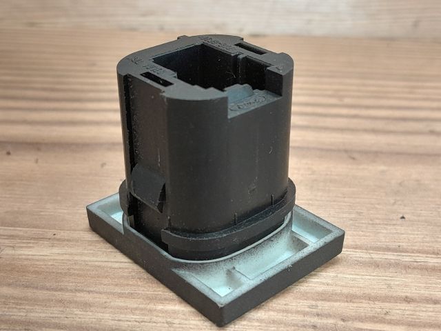 bontott FORD FOCUS C-MAX I Kipörgésgátló Kapcsoló