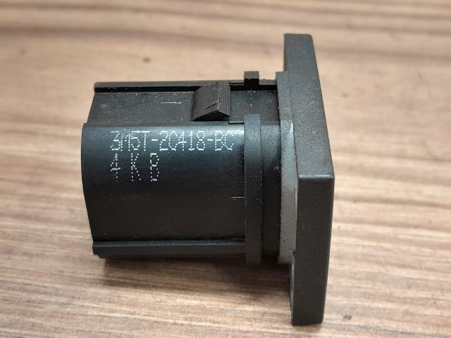 bontott FORD FOCUS C-MAX I Kipörgésgátló Kapcsoló