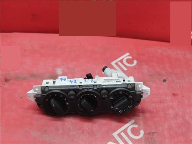 bontott FORD FOCUS C-MAX I Klíma Kapcsoló