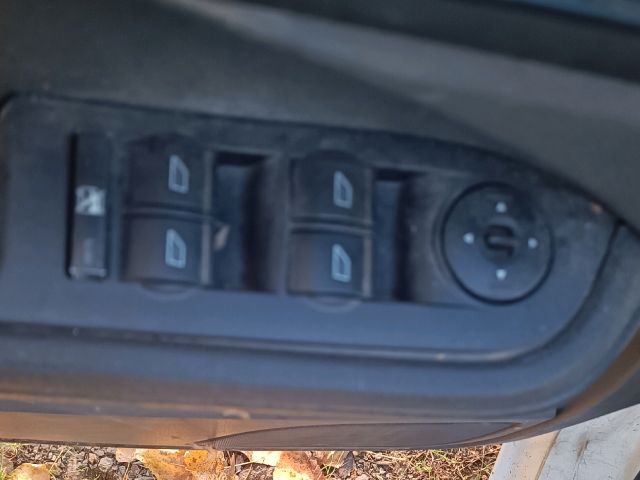 bontott FORD FOCUS C-MAX I Könyöklő