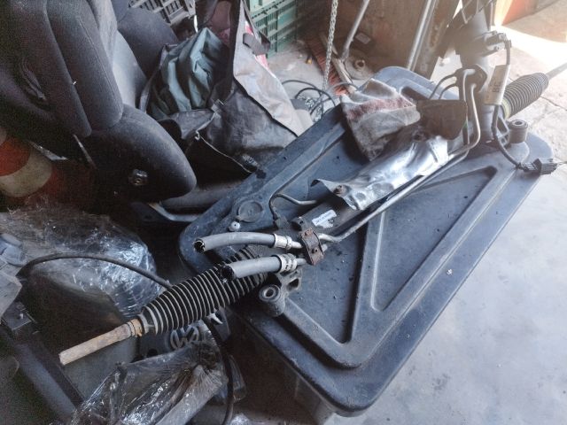 bontott FORD FOCUS C-MAX I Kormánymű Szervós