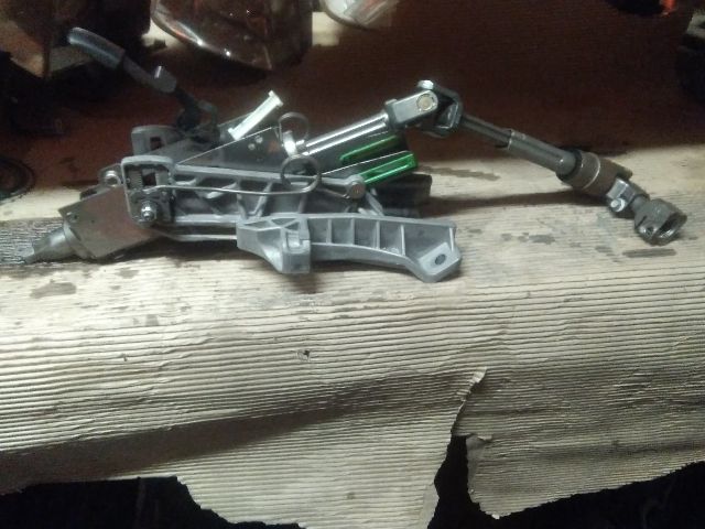 bontott FORD FOCUS C-MAX I Kormányoszlop